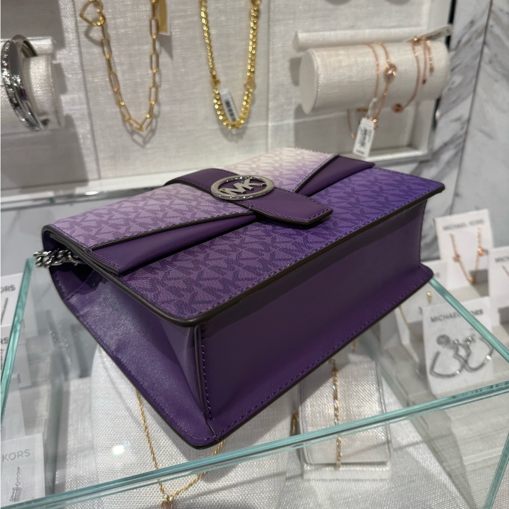 MICHAEL KORS greenwich Small Color-Block Signature Bag - Picture 5 of 7